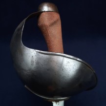 British WW1 1908 Pattern Cavalry Troopers Sword by Enfield, 1916 with Unusual Leather-Covered Steel Scabbard 14